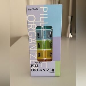 Large Weekly AM/PM Pill Organizer - Still In Packaging - NWT - Great Deal